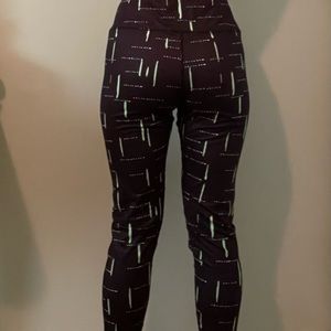 High waisted leggings